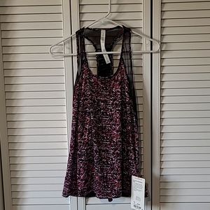 Lululemon tank